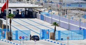تحكم المغرب في المعابر يعمّق اختناق سبتة اقتصاديا ويكشف هشاشة النموذج السابق