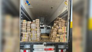 إسبانيا: ضبط ثلاثة أطنان ونصف من “الحشيش” بميناء موتريل قادمة من المغرب