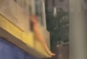سقـ.ـوط فتاة عـ.ـارية من شرفة شقة بطنجة